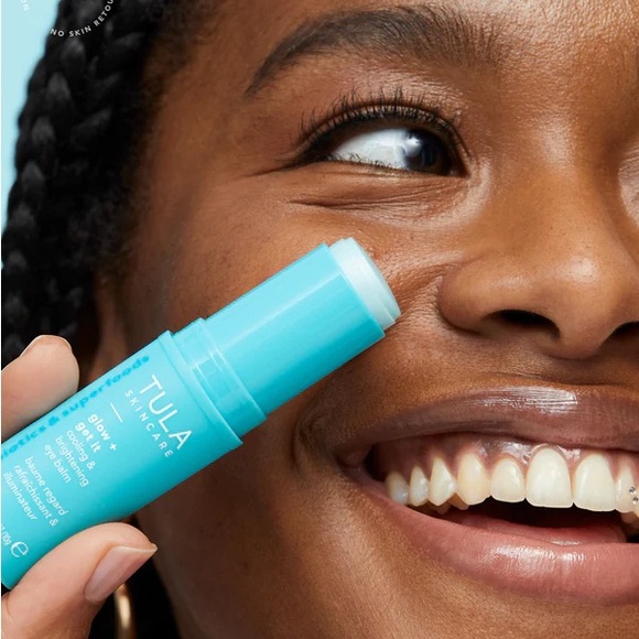 NIB Tula Skincare Glow + Get It Cooling & Brightening Eye Balm - Picture 8 of 12